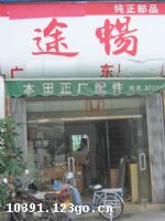 ������;������