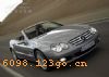 SL-Class����SL 350�ϵ�6����V6����������һ���µ���Ʒ�������200ǧ��/ 272�����ı�������ÿ��ʻһ�ٹ�����Խ�ʡһ����ȼ�ͣ�ȴ���������11���ٷֵ�������������NEDCϵͳ�ĸó����ͺ�Ϊ10.3��/�ٹ��SL 350�İٹ�����ٳɼ�Ϊ6.6�룬�����ǰ��Ҫ���ϰ���